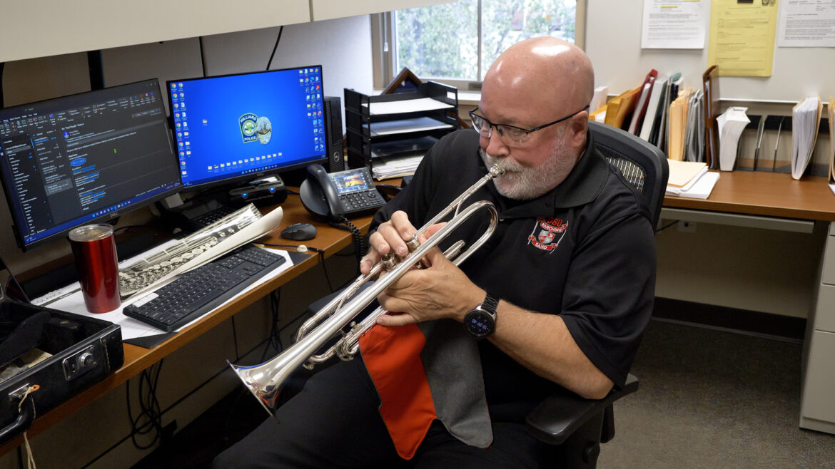 The City has several employees who are alumni of The Ohio State University Marching Band, including Detective Mike Metz!