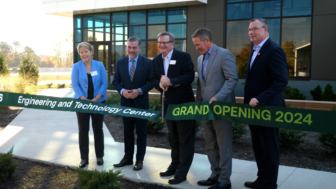 Hilliard-based company Advanced Drainage Systems (ADS) officially opened its new 110,000-square-foot Engineering and Technology Center on Tuesday at 4671 Raindrop Way.