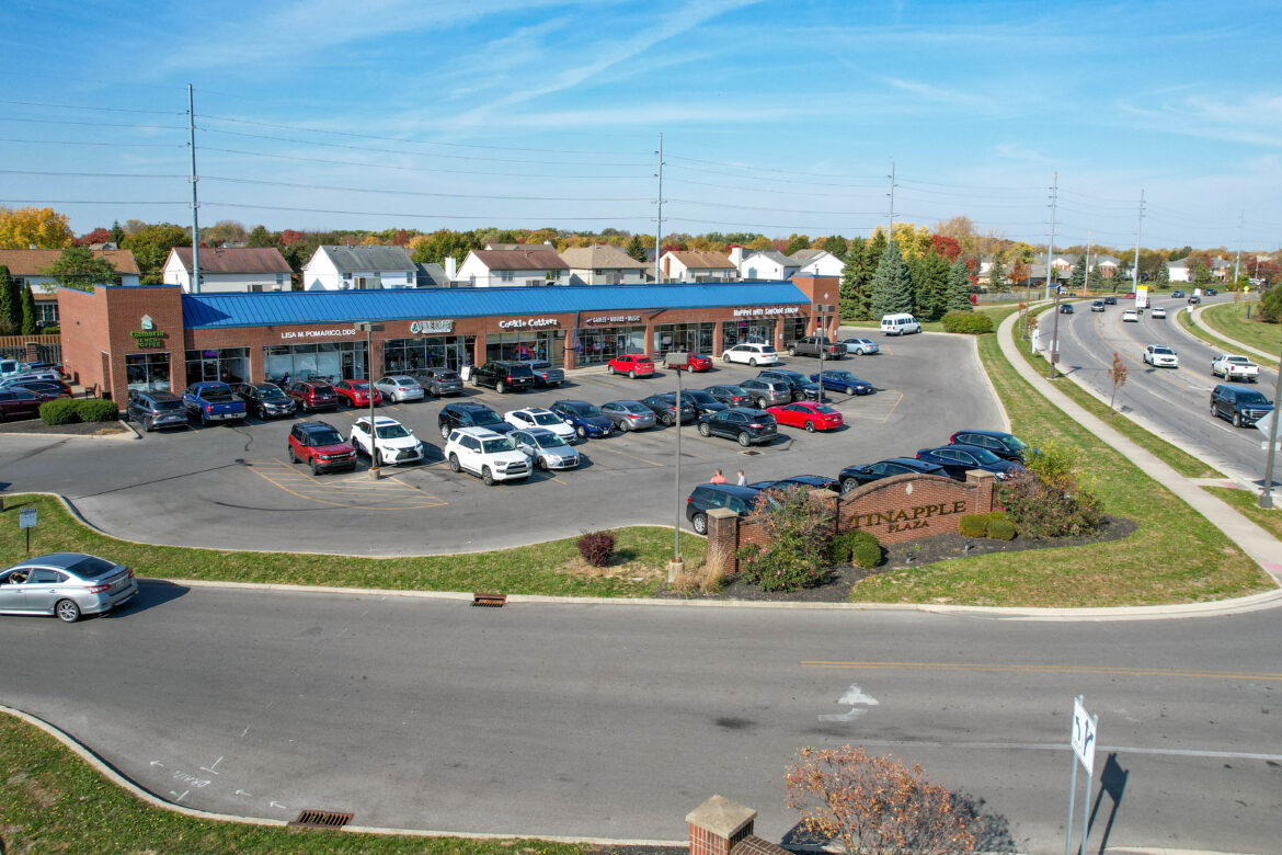 The Hilliard Area Chamber of Commerce hosted a ribbon cutting Wednesday for Pine Coast's official grand opening at 3229 Hilliard-Rome Rd. within Tinapple Plaza.